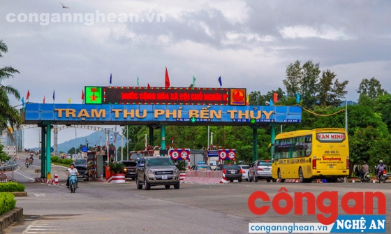 Trạm thu phí cầu Bến Thủy 1