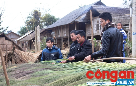 Người dân tộc thiểu số là một trong những đối tượng được hỗ trợ nếu có nhu cầu XKLĐ