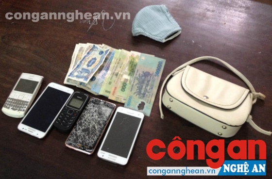Tang vật vụ án