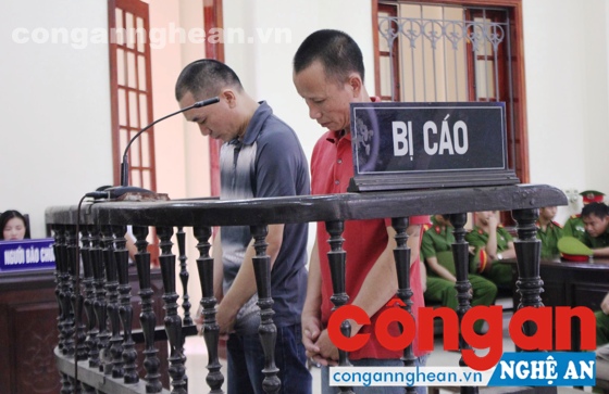 Hai bị cáo tại phiên tòa