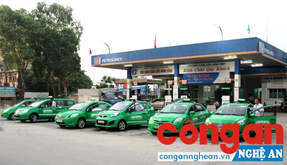 Việc áp mức thuế khoán như hiện nay khiến nhiều doanh nghiệp vận tải lao đao