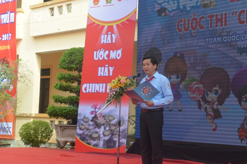 Bí thư BCH Trung ương Đoàn Nguyễn Long Hải phát biểu tại lễ phát động