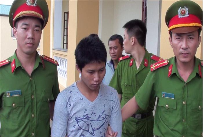 Dẫn giải bị cáo Xeo Văn Nhi