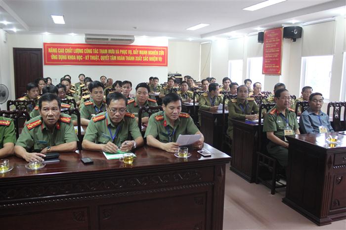 Các đại biểu dự khai mạc lớp tập huấn