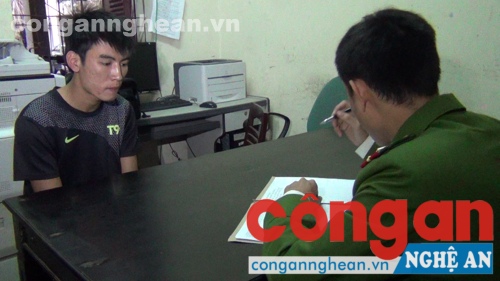 Đối tượng Hoàng Văn Cường tại Cơ quan Công an