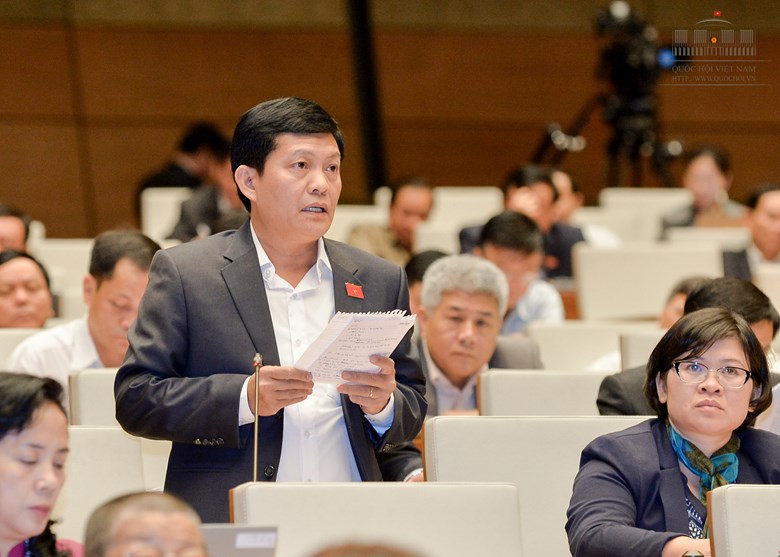 Đại biểu Phạm Phú Quốc phát biểu tai Hội trường