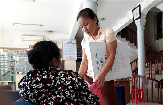 Một bệnh nhân đến làm dịch vụ cận lâm sàng kỹ thuật cao tại Bệnh viện Đa khoa Thái An
