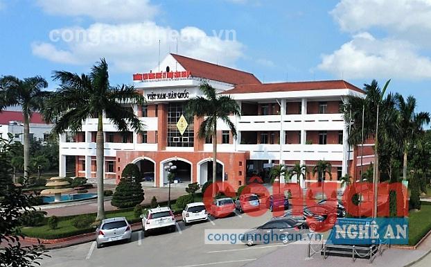 Trường Cao đẳng Kỹ thuật Công nghiệp Việt Nam - Hàn Quốc, nơi xảy ra sai phạm