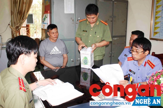 Phòng ANĐT phá chuyên án làm giả con dấu, tài tiệu của cơ quan, tổ chức