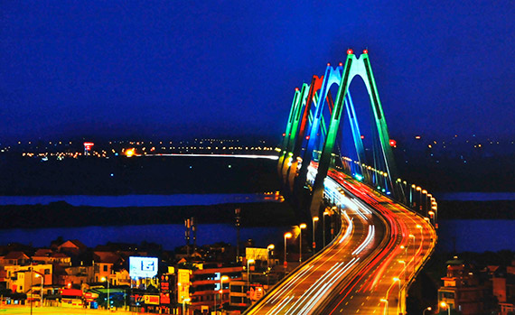 Nhật Tân lên đèn của Thu Hà.