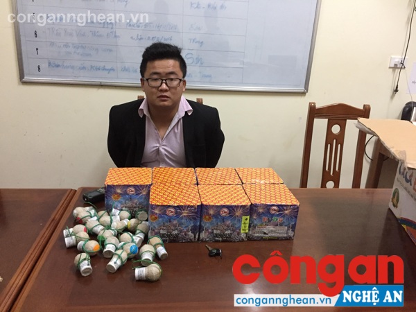 Đối tượng và tang vật tại cơ quan CA