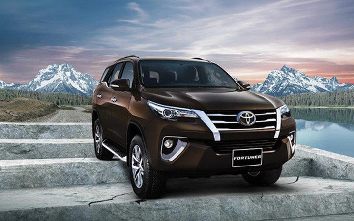 Mẫu Fortuner 2017 tại Việt Nam được nhập khẩu từ Indonesia (Ảnh: Dân trí)