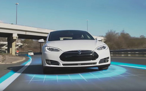 Một mẫu xe tự lái của Tesla (Ảnh: Tesla)