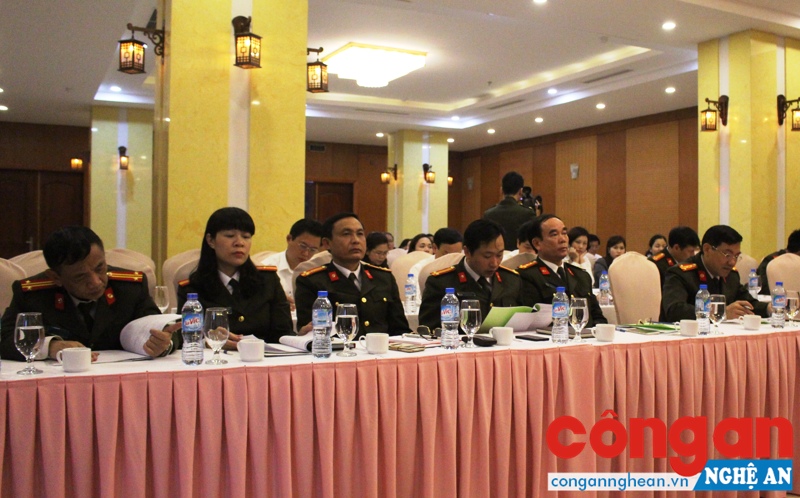 Các đại biểu tham dự Hội nghị.