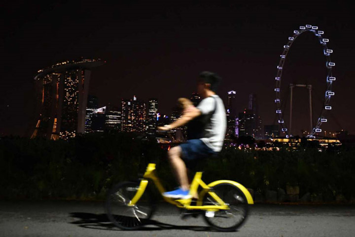 Giờ Trái Đất ở Singapore. (Ảnh: Straits Times)