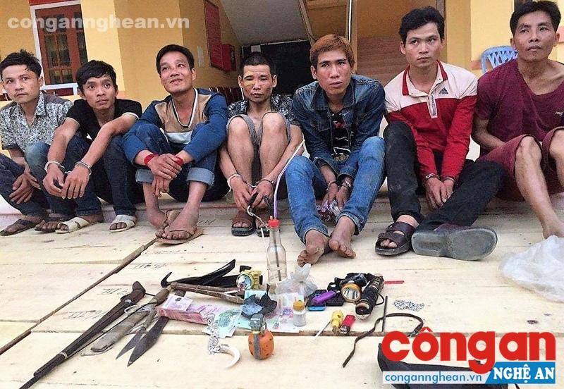 Các đối tượng và tang vật bị bắt giữ trong Chuyên án
