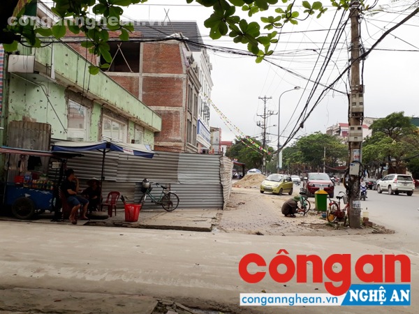 Một dự án khác trên đường Lê Hồng Phong cũng 