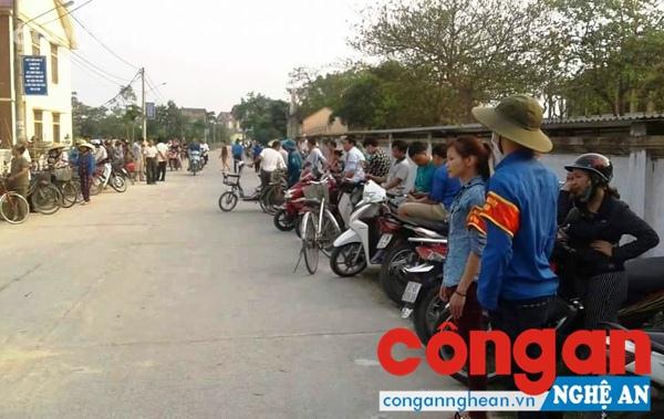  Đoàn Thanh niên huyện Hưng Nguyên tích cực tham gia đảm bảo trật tự ATGT tại địa bàn