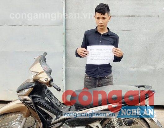 Đối tượng Trần Văn Hiếu và tang vật vụ trộm