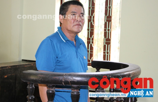  Bị cáo Hoàng Bá Long