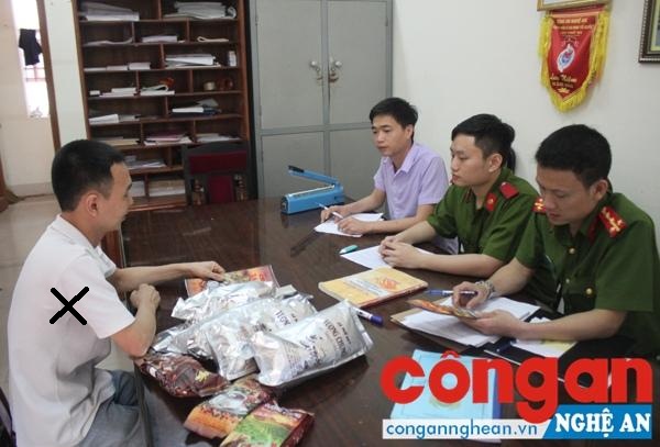 Đối tượng (x) làm việc với lực lượng chức năng