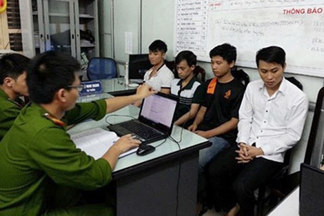 Một nhóm đối tượng lừa đảo chiếm đoạt tài sản qua mạng xã hội bị cơ quan Công an bắt giữ