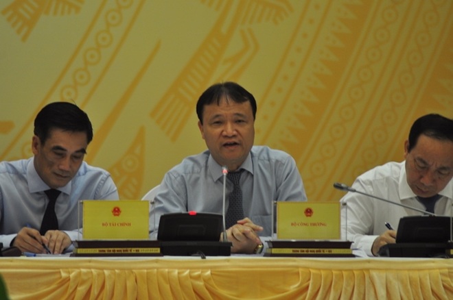 Thứ trưởng Đỗ Thắng Hải trả lời tại buổi họp báo
