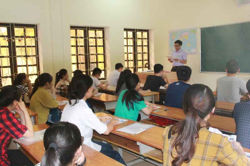 Các thí sinh tại Nghệ An. Ảnh: Đình Hưng