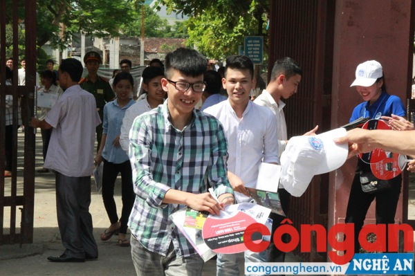 Đa phần môn Ngữ Văn các thí sinh đều hoàn thành tốt bào thi của mình