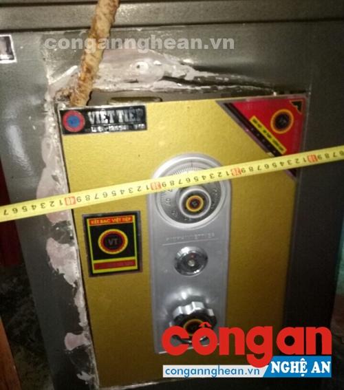Tang vật vụ án