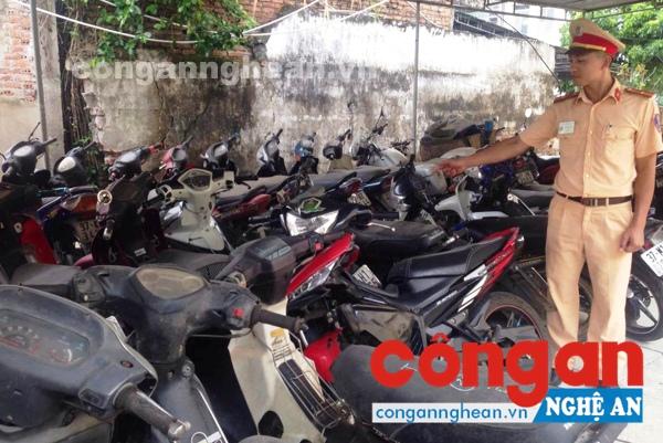  Phương tiện vi phạm giao thông đang bị tạm giữ tại Công an huyện Anh Sơn