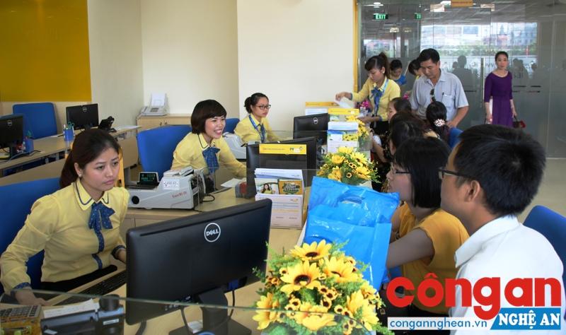 Sự phát triển của lĩnh vực ngân hàng trên địa bàn đặt ra những thách thức với công tác đảm bảo an toàn, an ninh môi trường tài chính tiền tệ