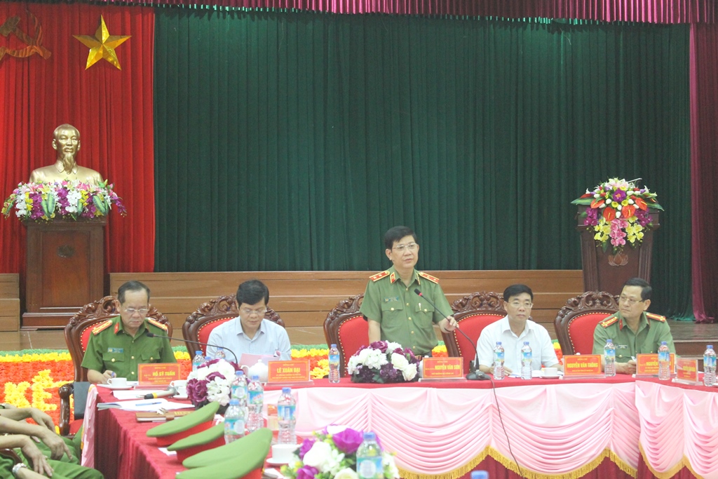 Đồng chí Thứ trưởng đánh giá cao những kết quả đạt được của Cảnh sát PC&CC từ khi thành lập đến nay