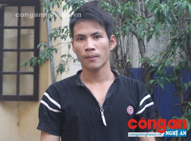  Đối tượng Nguyễn Đình Sinh