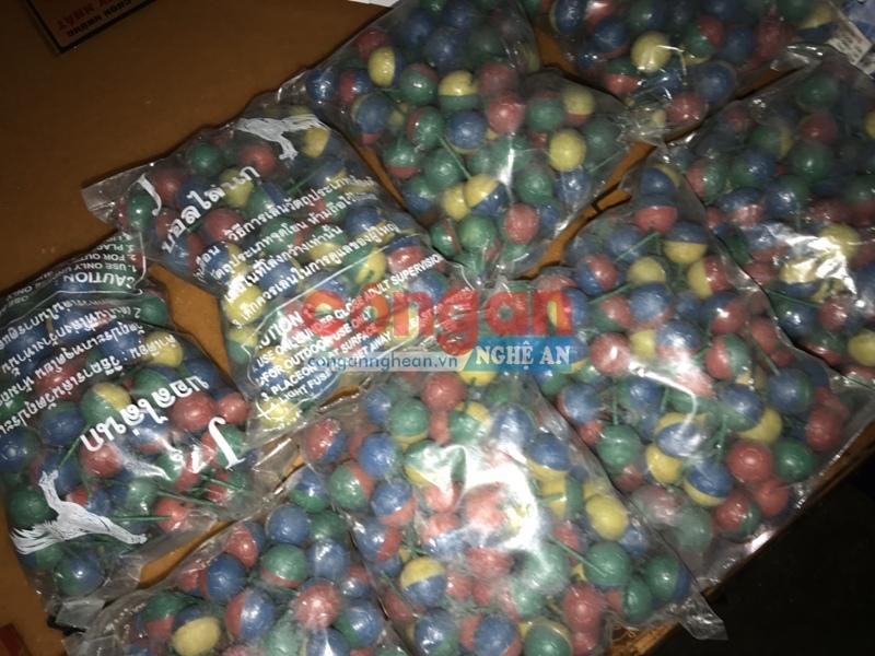 Tang vật thu giữ tại nhà Duy