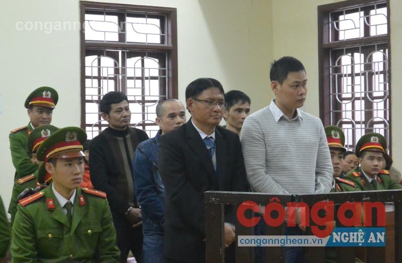Các bị cáo tại phiên tòa
