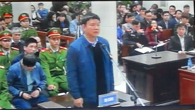 Đinh La Thăng tại phiên tòa.