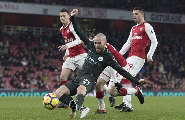 Silva dứt điểm trong vòng cấm nhân đôi cách biệt cho Man City