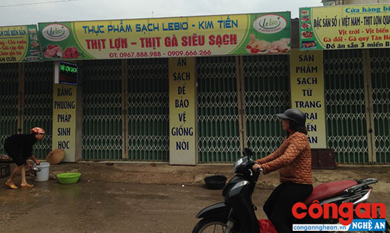 Dãy ki-ốt tại chợ Hiếu anh Ngân đóng góp xây dựng nhưng chưa được thuê kinh doanh
