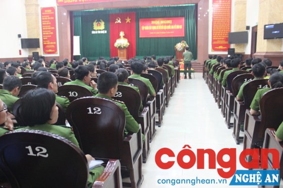 Tại Hội nghị