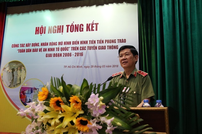 Thứ trưởng Nguyễn Văn Sơn phát biểu tại Hội nghị.
