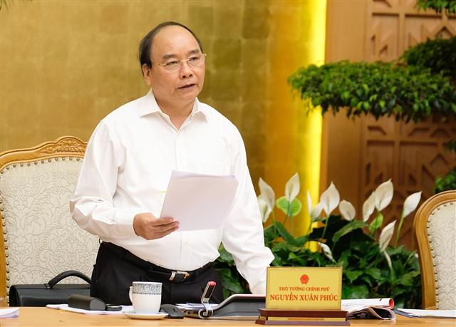 Thủ tướng Nguyễn Xuân Phúc phát biểu tại phiên họp. Ảnh: VGP/Quang Hiếu