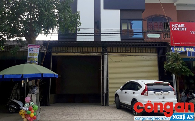 DNTN vàng bạc Phúc Nhiên tại huyện Yên Thành phát hành sổ tiết kiệm, huy động khoảng 70 tỉ đồng rồi ngừng kinh doanh, tuyên bố vỡ nợ