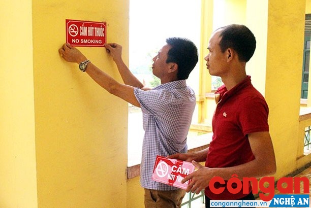 Xây dựng môi trường làm việc không khói thuốc tại các công sở