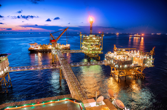 Giàn khai thác dầu khí của Liên doanh Việt - Nga Vietsovpetro.