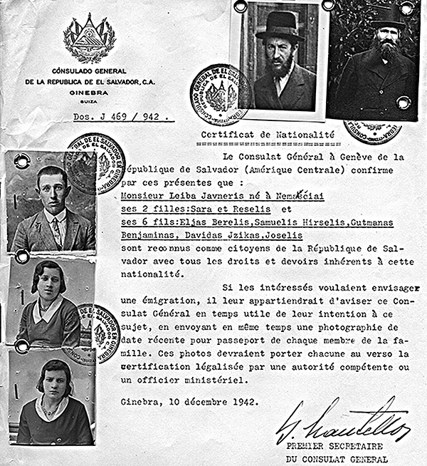 Giấy chứng nhận quốc tịch El Salvador do Contreras cấp cho một gia đình Do Thái.