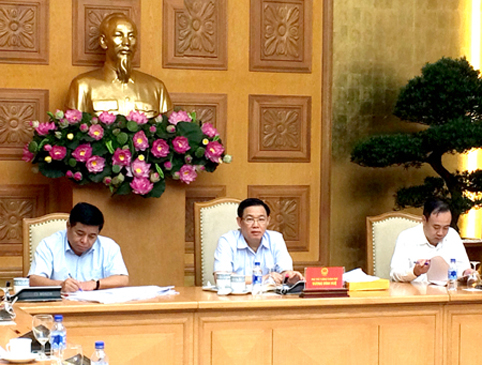 Phó Thủ tướng Chính phủ Vương Đình Huệ chủ trì cuộc họp.