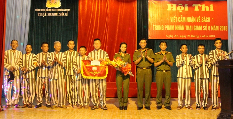 Giải Nhất Hội thi thuộc về Phân trại số 2.