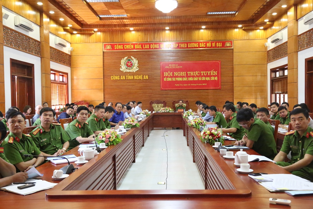 Tại điểm cầu Nghệ An