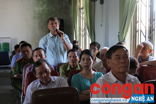 Các ý kiến phát biểu của đại diện các khối xóm